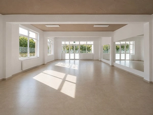 Cladire comerciala + Parcare  Sediu firma Showroom Depozitare Clinica Scoala Gradinta