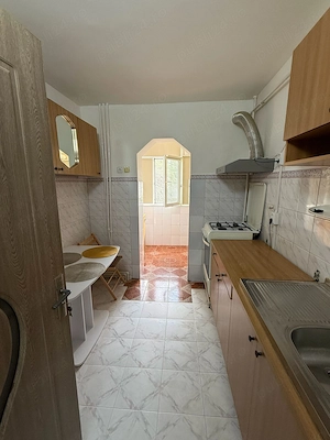 Apartament 2 camere ,etaj 1 - imagine 6