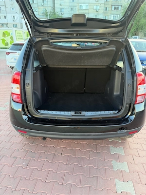 Dacia Duster Laureate 1.5 dci, fabricație 2014 - imagine 10
