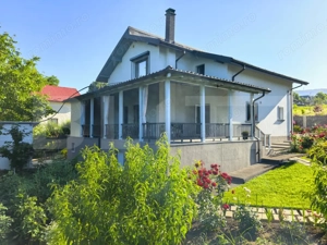 Casa 5 camere in Barnova, 150 mp utili si 1000 mp teren