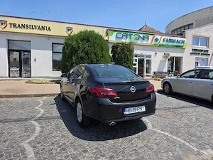 Opel Astra Sedan 1.4Turbo, 2019, 48.435 km, Impecabil tehnic, set roți iarnă+ aparat senzori, 8500   - imagine 3