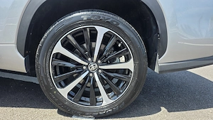 Toyota Highlander 2.5 L 248CP Luxury   7 locuri - imagine 9