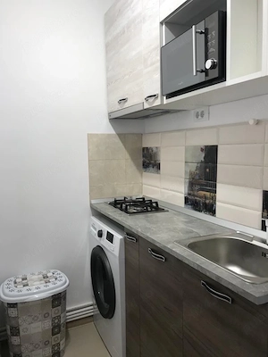 Vand garsoniera tiglina 1 bloc A6 etaj 1 renovata recent, dotată și utilată complet - imagine 6