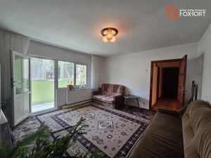 Apartament cu 3 camere, decomandat cu vedere pe 3 parti - zona Miorita