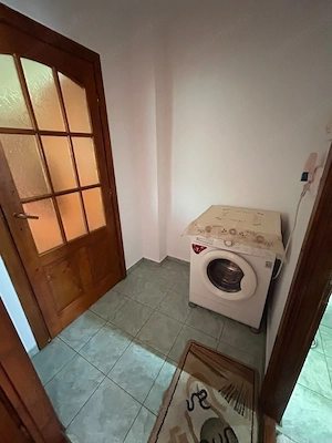 2 cam centrala proprie bloc izolat zona Simion Barnutiu - imagine 2