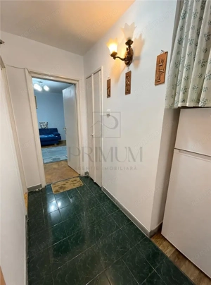 CENTRAL - 2 CAMERE - CENTRALA PROPRIE - ETAJ 2 - LOC PARCARE - imagine 6