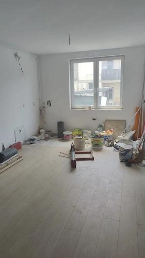 Vand apartament 3 camere zona centrala - imagine 8