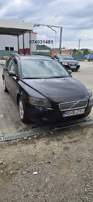 Volvo V50 an fab 2005 motor 2000 disel - imagine 2