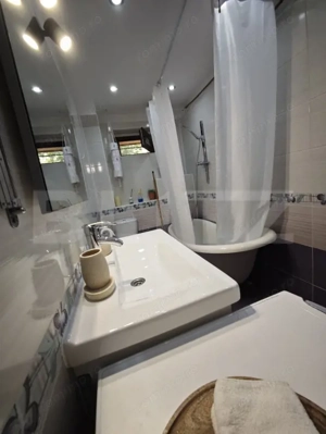 Apartament in Brasovul Vechi, curte - gata de mutat - regim AirBNB - imagine 7