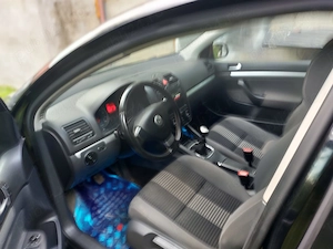 Golf V, 1,4 Benz.,80 CP,Climatrinic,172000km,2009,Oradea - imagine 9