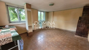 Vânzare casă renovabilă cu teren generos, sat Trocani, comuna Dănești - imagine 8