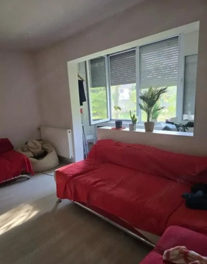 Zona  Favorit -Circumvalatiunii - Apartament 3 Camere  Spatios - Parter Inalt