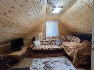 Casa din lemn, zona muntoasa, cu rau, la cheie, Ribita, Hunedoara - imagine 12