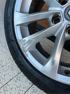 Janta 17"  - Renault Megane IV - imagine 2