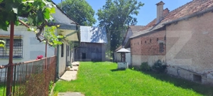 Proprietate cu potențial, casă + șură stejar și livadă - satul cu comori - imagine 2
