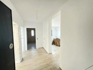 Apartament-2-Camere-Decomandat-54mp-Utili-Balcon-5mp-Parcare-Sanpetru-Residence - imagine 5