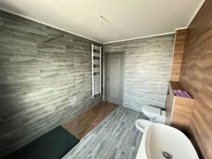 Apartament-4 Camere-Decomandat-Mobilat-Utilat-Parcare-etaj 1-Izvor-Tarlungeni - imagine 13