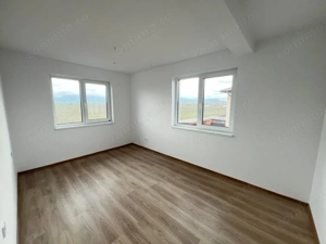 Casa - Duplex - 4 camere - 115mp - Curte 300mp - Utilitati - Sanpetru - imagine 5