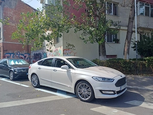 vand sau schimb Ford Mondeo Vignale Hybrid 2018 - imagine 3