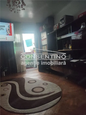 Se vinde apartament cu 3 camere  , etaj 2, Micro V - imagine 6