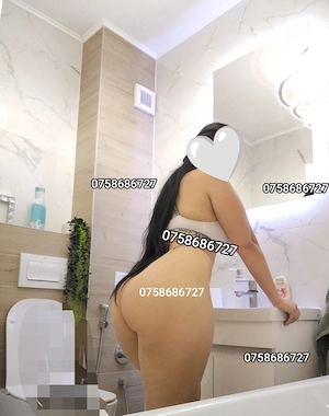 buna sunt brunet cu forme 26 de  ani va aștept te pup beszélek magyarul!