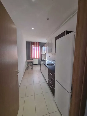 garsoniera palladium towers-centrala proprie-metrou 5 minute-parcare proprie - imagine 4