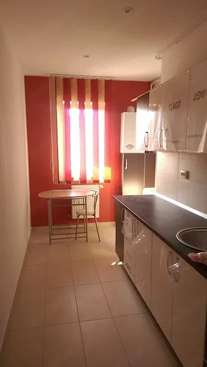 garsoniera palladium towers-centrala proprie-metrou 5 minute-parcare proprie - imagine 3