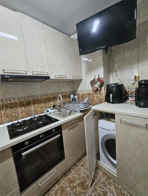 Apartament 2 Camere Decomandat Berceni-Al.Calinesti - imagine 2