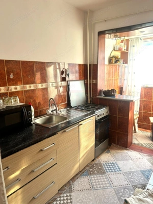 Apartament cu 1 cameră decomandat, etaj 8/11, Micro 20 – de închiriat - imagine 4