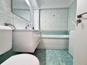 Apartament spatios cu 4 camere si terasa | Modern - imagine 13