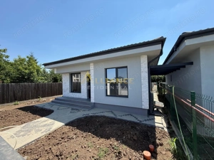Casa individuala ||3 camere 1 baie || 250 mp teren || - imagine 4