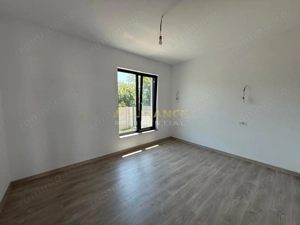 Casa individuala ||3 camere 1 baie || 250 mp teren || - imagine 7