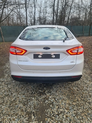 Dezmembrez Ford Mondeo Mk5 1.5 Tdci - imagine 2