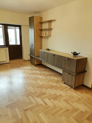 executam montaj mobila si renovarae cea veche 
