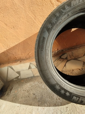 Vând patru cauciucuri Michelin 255/55 R17 - imagine 3