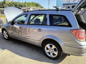 Opel Astra H din 2005 - imagine 4