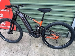 bicicleta electrica giant carbon 