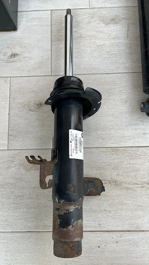 Amortizor adaptiv M fata-stanga BMW Seria 4 - cod OE 37116854205