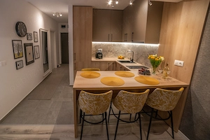 PROPRIETAR, inchiriez apartament 3 camere, complet mobilat, utilat, loc parcare  Denya Forest - imagine 3