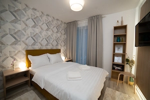 PROPRIETAR, inchiriez apartament 3 camere, complet mobilat, utilat, loc parcare  Denya Forest - imagine 7
