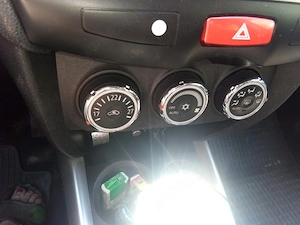 Vând Mitsubishi Asx 