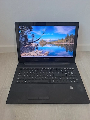 Laptop Lenovo : i3   8 gb ram   500 gb hard