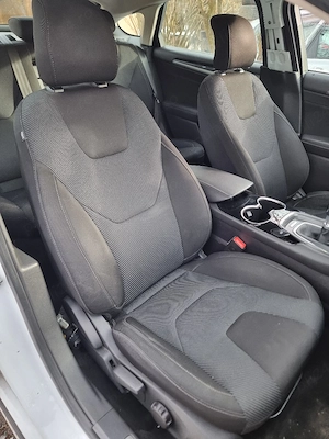 Scaune / Interior Ford Mondeo Mk5 - imagine 4