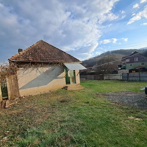  Casă de vânzare   Petriș, județul Arad   aproape de Deva - imagine 2