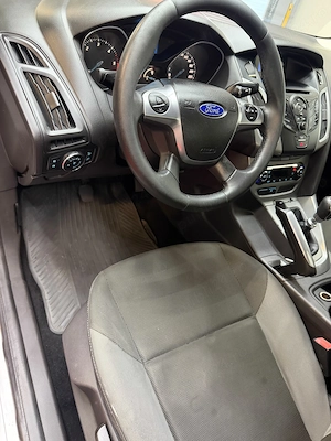 Ford Focus 1.6 TDCi DPF Titanium - imagine 10