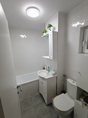 Apartamanet cu doua camere - imagine 4