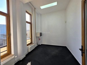 Spatiu D+P+1+M - 17 camere - 793mp - teren 532 mp - Eroii Revolutiei - 0% comision - imagine 19
