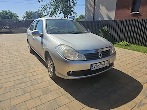 Vand Symbol 2011 euro 5 Benzina 1.6 cu doar 86.000 km