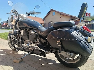 Honda VTX 1800 C cruiser întreținut impecabil