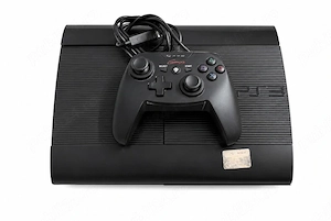 Consola PlayStation 3 model Super Slim cu 7 jocuri si controller